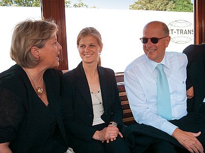 Wolfgang Kiesel s manželkou a dcerou