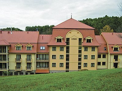 Třetí místo v kategorii Veřejné budovy obsadila slovenská Firma Krovstav BB s projektem střechy lázeňského domu v Bojnicích