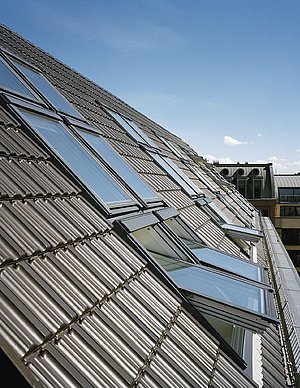 Střešní okno VELUX
s nízkoenergetickým zasklením typu 65