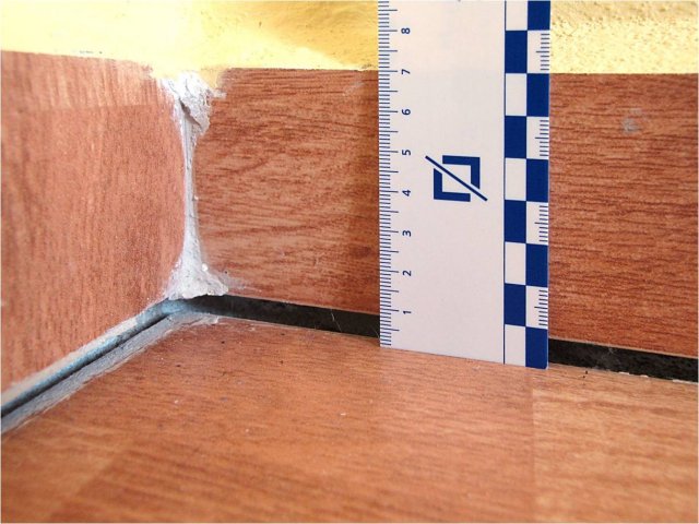 Silná vrstva dodatečné tepelné izolace může zapříčinit pokles podlahy až o několik centimetrů