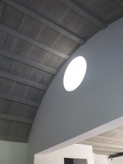Pohledový klenbový strop – Atelier K2 Praha