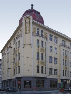 Obr. 9: Všeobecná záložna, ul. Sokolovská 31, Praha 8