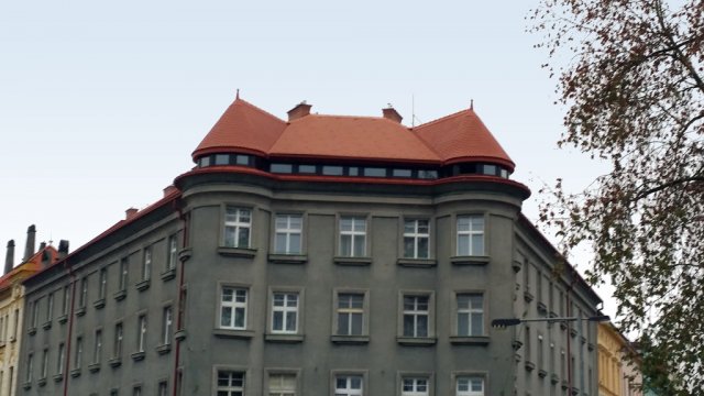 2. místo: Hradec Králové &ndash; rekonstrukce střechy informačního centra