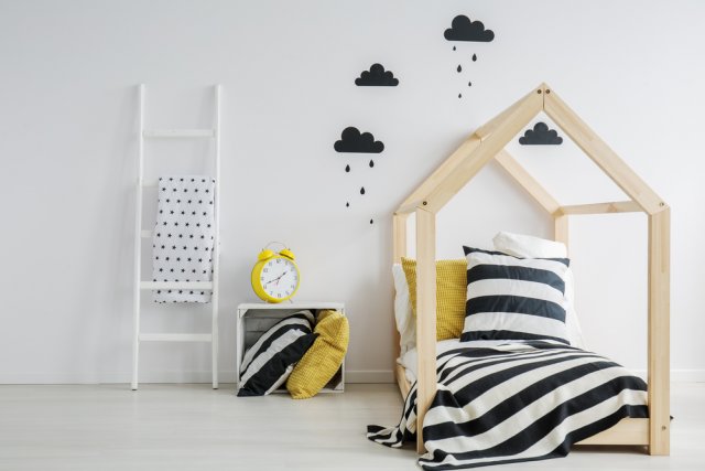 Domečkové postele jsou originálním místem na spaní i hraní. Zdroj: Photographee.eu