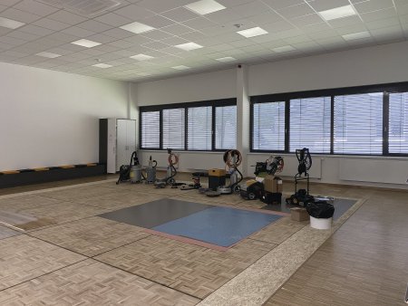 Pallmann Orange World. V rámci rekonstrukce se dostalo i na školicí místnosti kde je celkem k dispozici až 80 m² plochy k pokrytí parketami a testování novými výrobky.