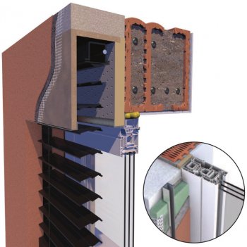 Řez (3D model) PURboxu v kontaktním zateplovacím systému. V detailu prefabrikované ostění s integrovanou vodicí lištou pro žaluzie.