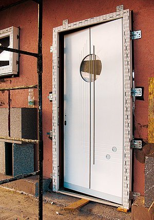 Obr. 4: Vchodové dveře splňující požadavky pasivního domu