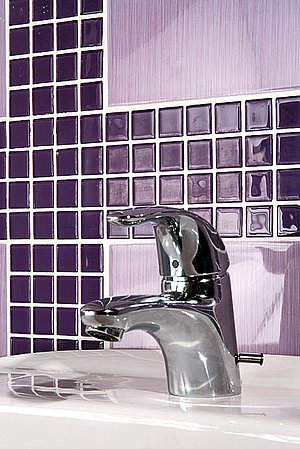 Skleněná mozaika fialová