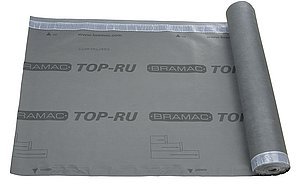 Difuzní fólie Bramac Top RU je opatřena lepicím páskem z etylenvinylacetátu