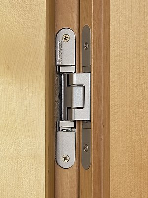 Novinkou jsou skryté panty TECTUS