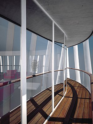 Detail balkonu se skleněným zábradlím, které slouží jako vodorovné slunolamy