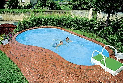Obr. 9: Bazén s bezpotrubní filtrací