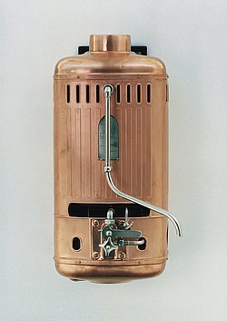 Jeden z prvních plynových ohřívačů