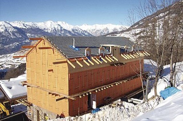 Hotel „Le Vistaero“ ve fázi hrubé stavby