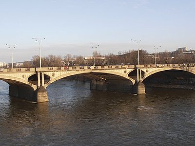Obr. 3: Hlávkův most v Praze
