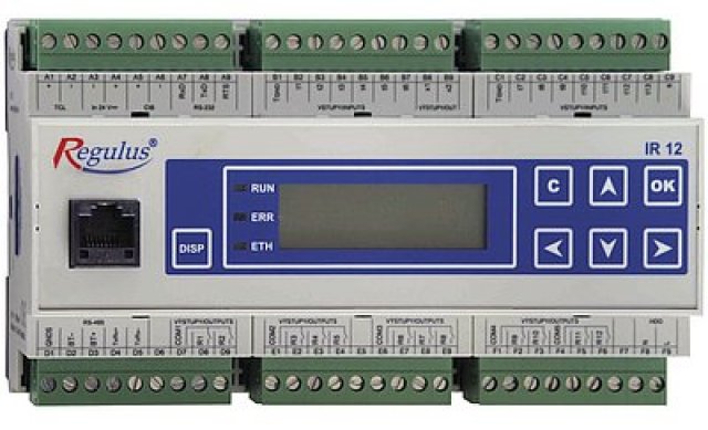 Regulátor systému Regulus IR12 včetně tabletu, kterým se systém ovládá