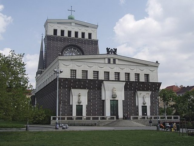 Obr. 11: Kostel Nejsvětějšího Srdce Páně v Praze na Vinohradech