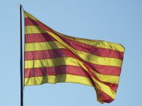 Katalánská vlajka (zdroj
Wikimedia)