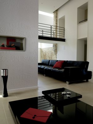 Sklovláknité tapety Novelio poskytují trvalou ochranu zdí a elegantní dekoraci celé místnosti