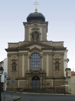 Obr. 1: Kostel sv. Jana Nepomuckého v Praze Hradčanech