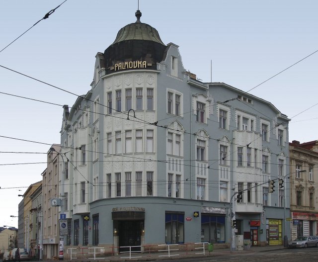 Obr. 2: Palác Palmovka, ul. Sokolovská 125, Praha 8