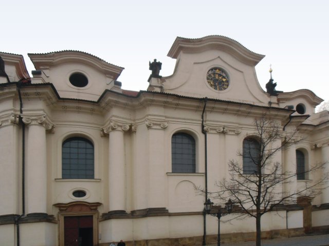 Obr. 6: Kostel sv. Markéty, exteriér