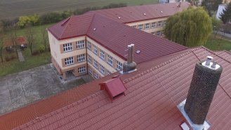 2. místo: Městec Králové &ndash; rekonstrukci střechy Základní školy