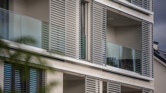 Detail stínicích panelů