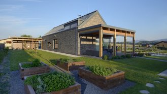 Pohled na zastřešenou terasu