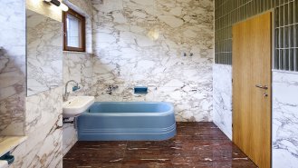 Koupelna majitele domu 