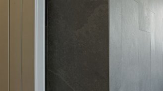 Detail břidlicového obkladu