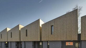 Pohled z parkoviště