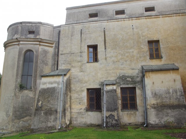 Chystaná rekonstrukce objektu proběhne pod taktovkou správy polského hradu Moszna i zámku Slezské Rudoltice. Foto: archiv autora textu