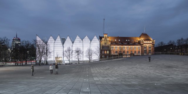 Polské architektonické studio KWK stojí za mnoha ojedinělými realizacemi. Jednou z nich je například Národní muzeum ve Štětíně.
Zdroj: Jakub Certowitz/KWK promes