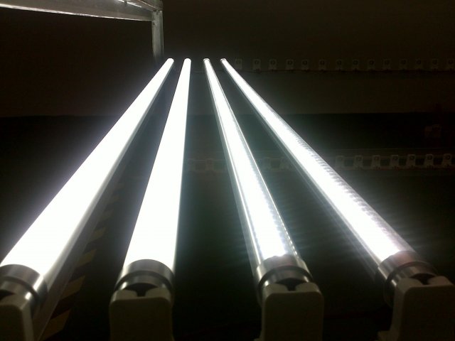 Čisté a rovnoměrné osvětlení: to jsou LED zářivky.