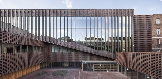 Architekt: BAAS Arquitectura, Spain; Grupa 5 architekci, Poland; Maleccy biuro projektowe, Poland. Foto: Adriŕ Goula