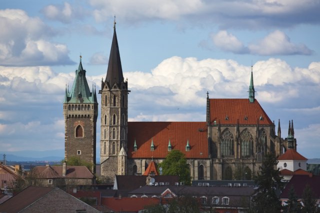 Monumentální chrám se dodnes nad městem doslova vznáší jako jeho největší ozdoba. Zdroj: Miroslav Fechtner, Shutterstock