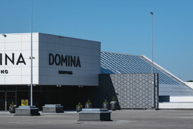 Nákupní centrum DOMINA v Lotyšsku.
