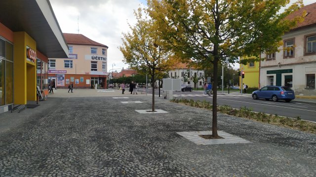 Komenského náměstí v Dobříši.