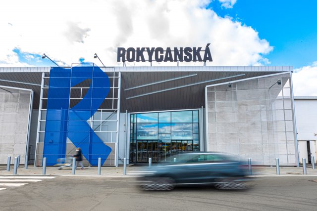 Obchodní centrum Rokycanská, Plzeň.
