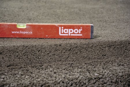 Lehké betony Liapor profitují z velmi dobrých tepelněizolačních vlastností, vysoké pevnosti a dlouhé trvanlivosti.
