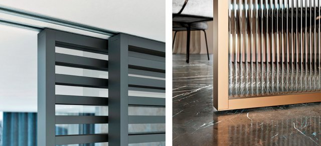 Detail uchycení dveří IDEALINE HORIZONTAL do posuvu do stropu PREMIUM (vlevo). Detail dveří IDEA – navázání na podlahu bez nutnosti přechodové lišty
Zdroj: JAP FUTURE