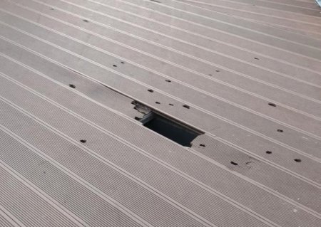 Terasa z WPC v Ostravě u rybníka – stav po 1 roce používání.