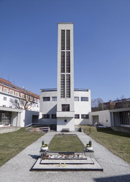Sbor kněze Ambrože je kostel Církve československé husitské.