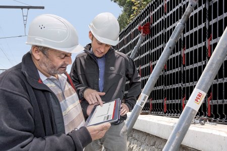 DUO Planner umožňuje navrhování jednoduchých půdorysů se systémovým bedněním DUO s různými výškami a tloušťkami stěn. Aplikace pak následně automaticky vytvoří návrh bednění.