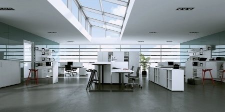 Střešní světlík MB-SR50N EI jehož plně transparentní „fotovoltaické“ sklo umožňuje díky povlaku s kvantovými tečkami generovat elektrickou energii.