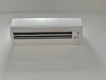 Jednotka v kuchyni byla po servisu doplněna o Wi-Fi modul – nyní ji lze ovládat na dálku přes mobilní aplikaci.