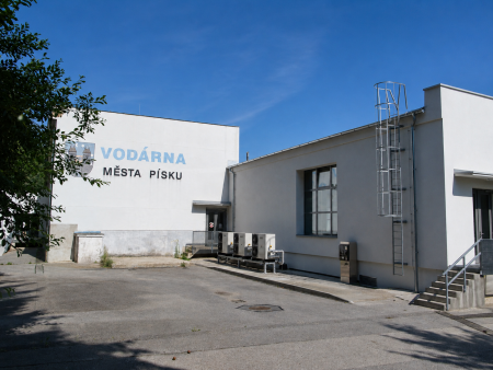 Bývalá Vodárna města Písku se postupně promění v nové centrum sportu, volného času a cestovního ruchu. Zdroj: Mgr. Zdeněk Svoboda