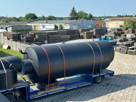 Čestné uznání GRAND PRIX si odnesla spolešnost Rataj Sp. z o. o. za Modular Shelters EMER Security Shelters.