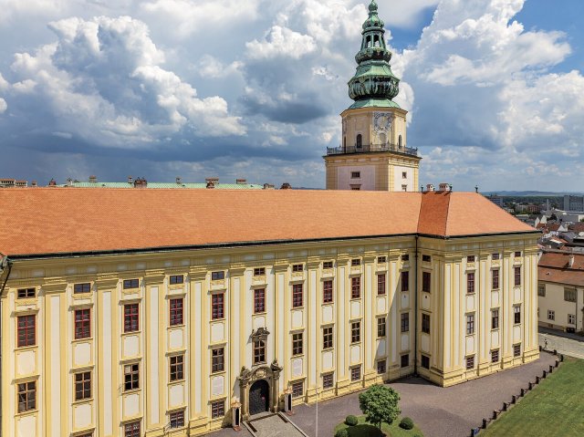 Zámek Kroměříž a střecha jako vizitka. Pravidelná kontrola a údržba dělá rozdíl. Zdroj: Tondach